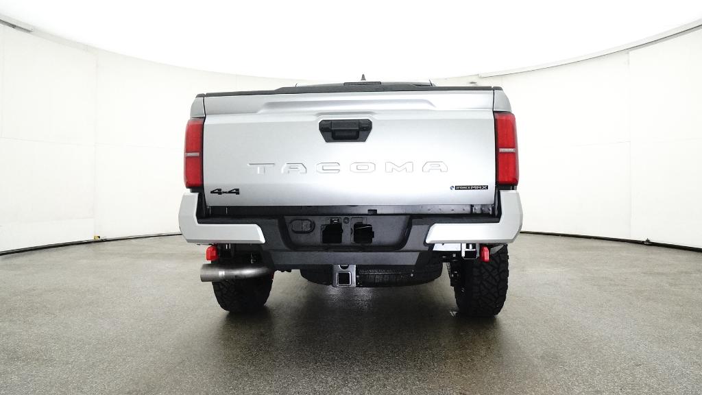 2025 Toyota Tacoma TRD Off Road - Photo 25