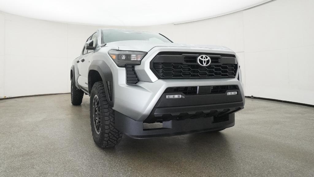 2025 Toyota Tacoma TRD Off Road - Photo 11