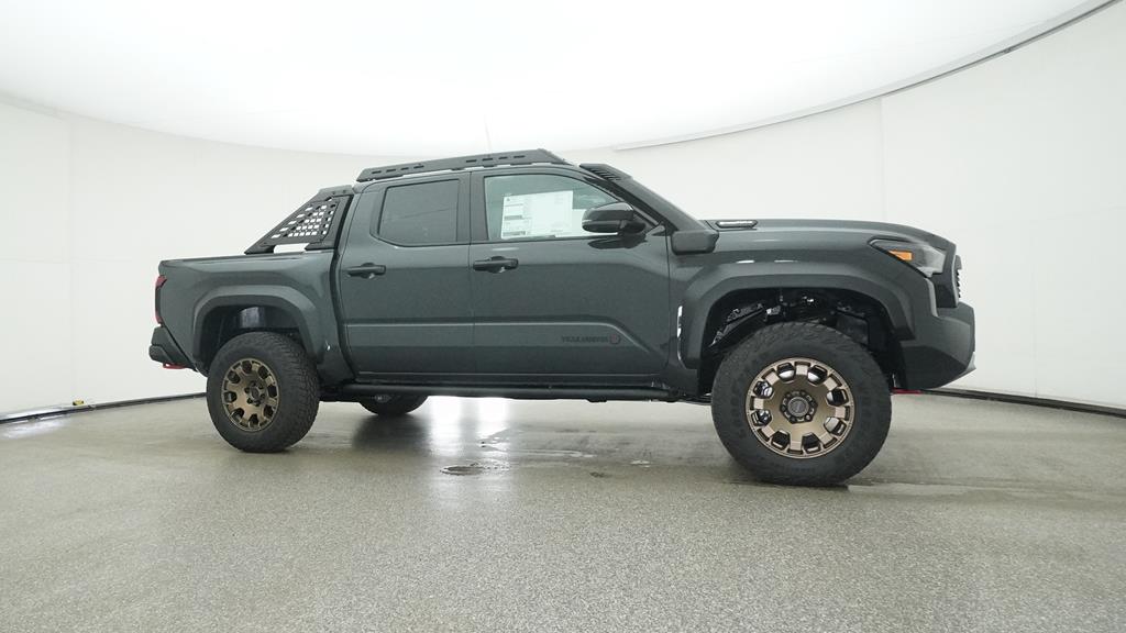 2025 Toyota Tacoma Trailhunter - Photo 9