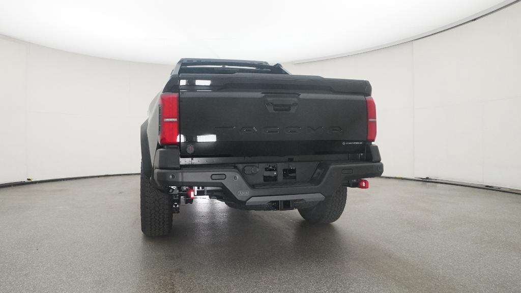 2025 Toyota Tacoma Trailhunter - Photo 8