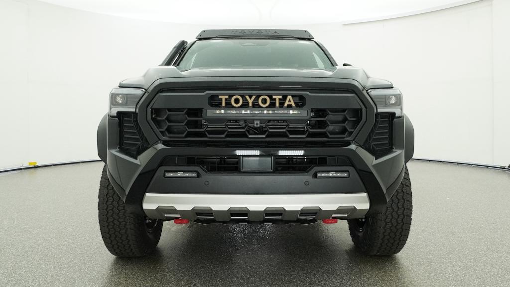 2026 Toyota Tacoma 4WD TRAILHUNTER HYBRID DOUBLE CAB 5' BED AT Crew Cab Pickup Slide 16