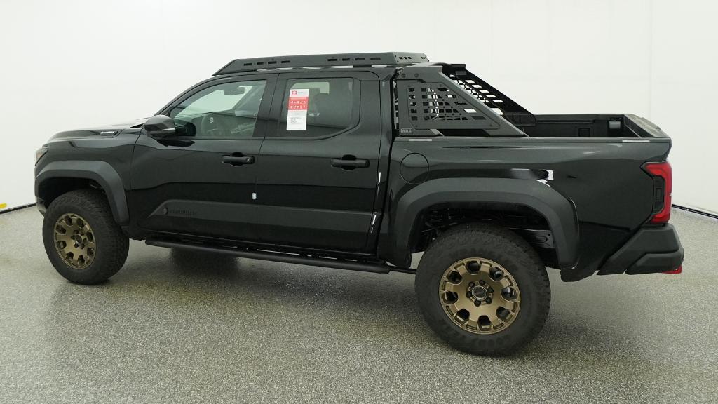 2026 Toyota Tacoma 4WD TRAILHUNTER HYBRID DOUBLE CAB 5' BED AT Crew Cab Pickup Slide 5