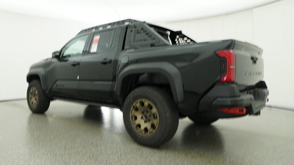 2026 Toyota Tacoma 4WD TRAILHUNTER HYBRID DOUBLE CAB 5' BED AT Crew Cab Pickup Slide 22