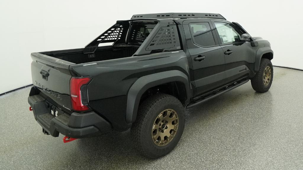 2026 Toyota Tacoma 4WD TRAILHUNTER HYBRID DOUBLE CAB 5' BED AT Crew Cab Pickup Slide 10
