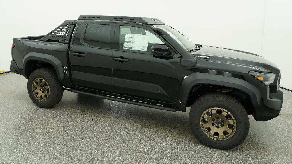 2026 Toyota Tacoma 4WD TRAILHUNTER HYBRID DOUBLE CAB 5' BED AT Crew Cab Pickup Slide 13
