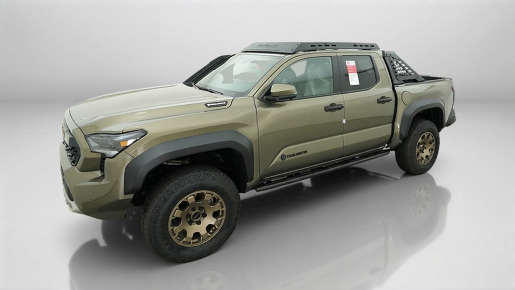 2026 Toyota Tacoma i-FORCE MAX Tacoma Trailhunter