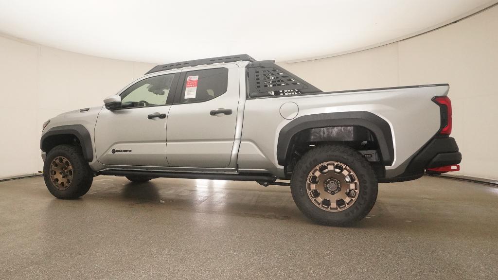 2025 Toyota Tacoma Trailhunter - Photo 6