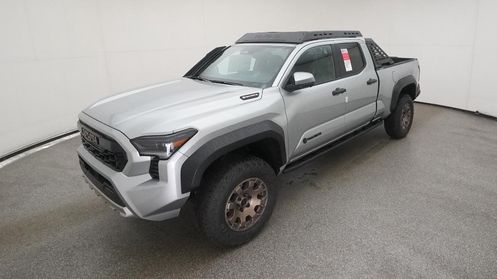 2025 Toyota Tacoma i-FORCE MAX Trailhunter