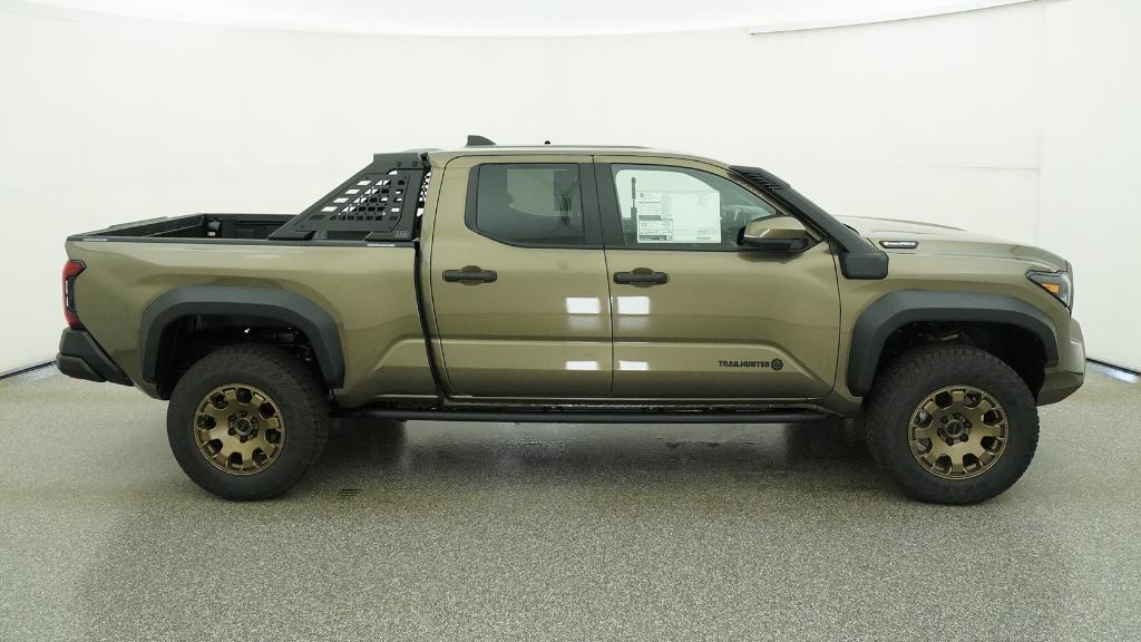 New 2026 Bronze Oxide Toyota Tacoma Trailhunter image 7