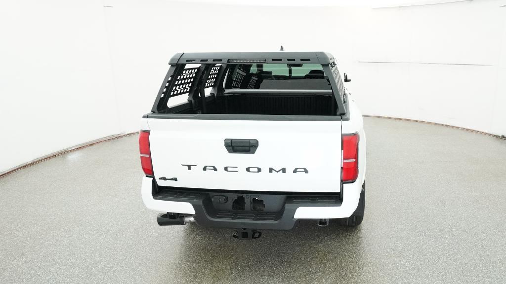2025 Toyota Tacoma SR5 - Photo 44