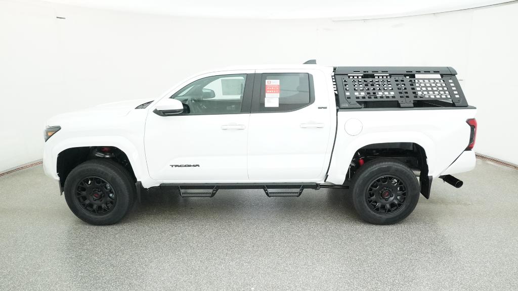 2025 Toyota Tacoma SR5 - Photo 42