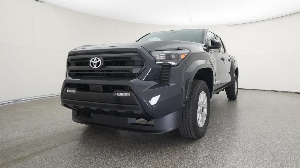 2025 Toyota Tacoma SR5 Double Cab photo 4