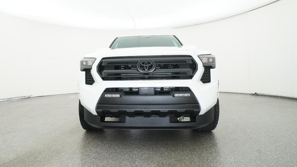 2025 Toyota Tacoma SR5 Double Cab photo 3