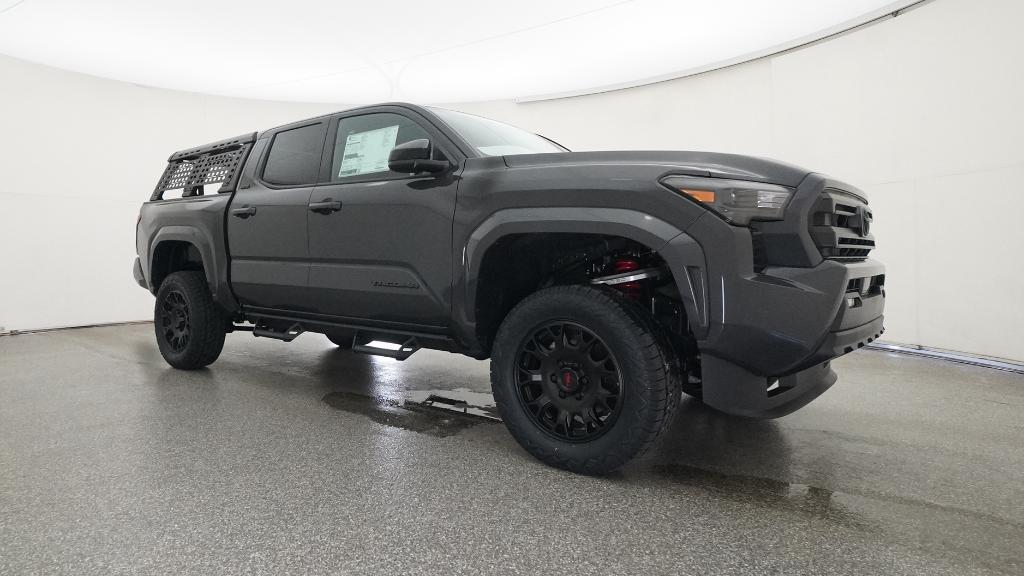 2025 Toyota Tacoma SR5 - Photo 25