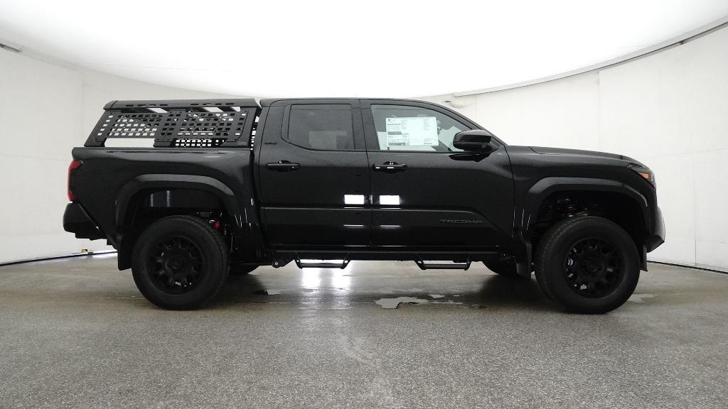2025 Toyota Tacoma SR5 Double Cab photo 26