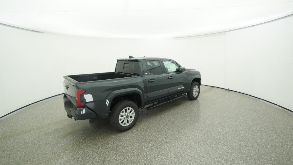 2025 Toyota Tacoma SR5 - Photo 39
