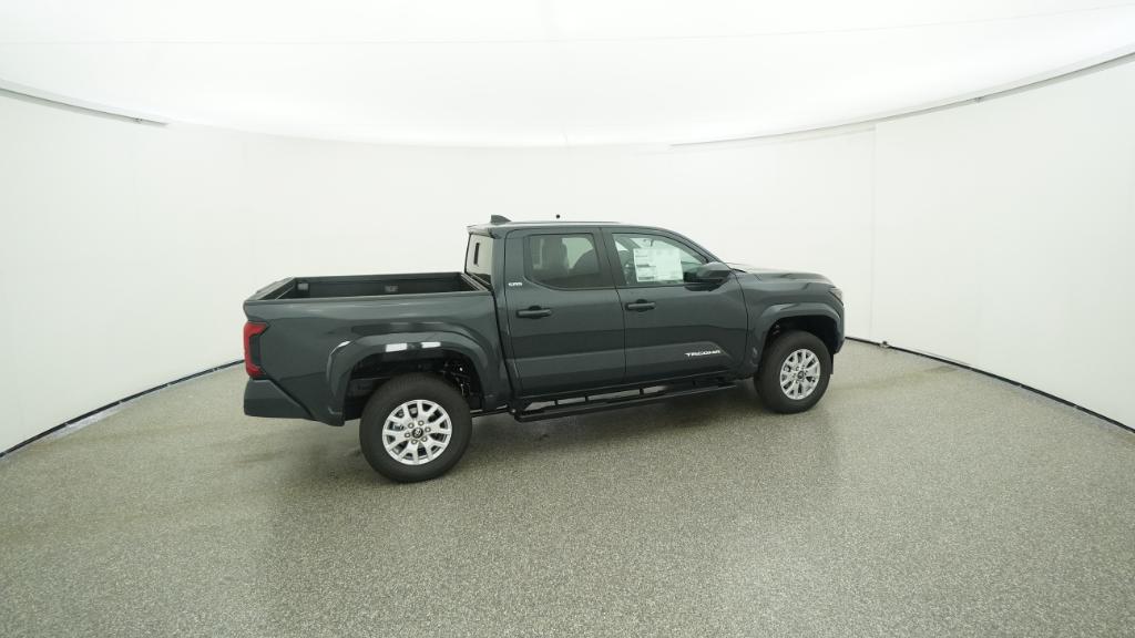 2025 Toyota Tacoma SR5 - Photo 43