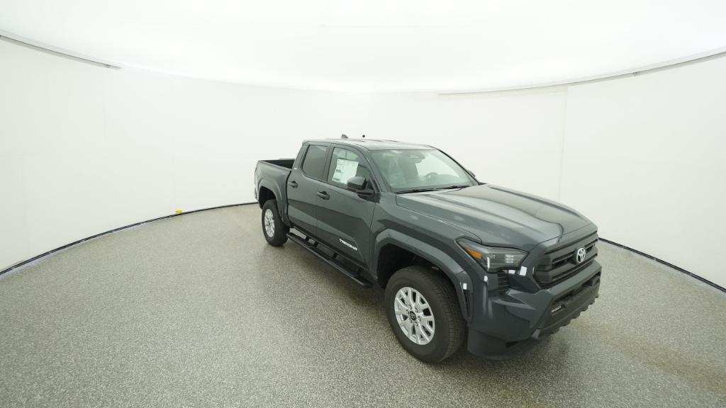 2025 Toyota Tacoma SR5 - Photo 37