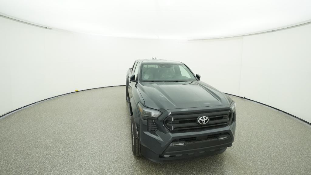 2025 Toyota Tacoma SR5 - Photo 33