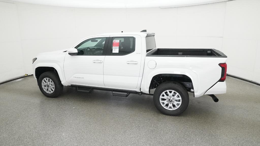 2025 Toyota Tacoma SR5 - Photo 41