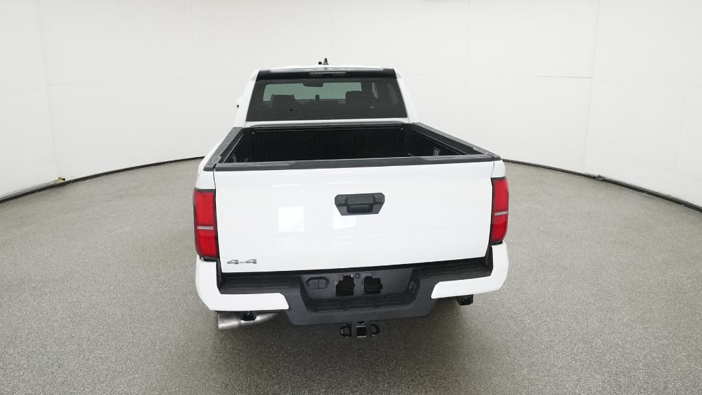 2025 Toyota Tacoma SR5 - Photo 37