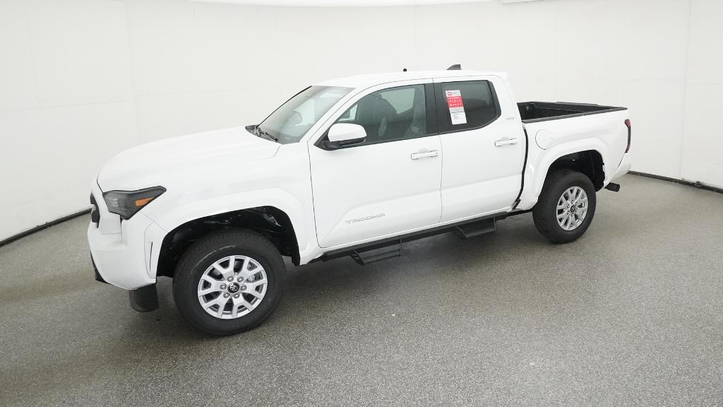 2025 Toyota Tacoma SR5 - Photo 28