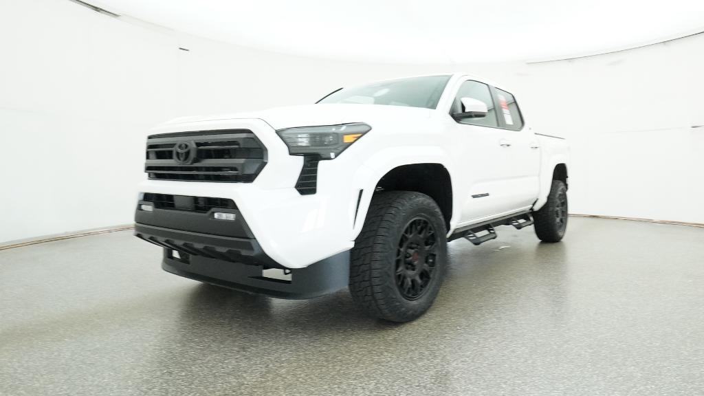 2025 Toyota Tacoma SR5 Double Cab photo 4