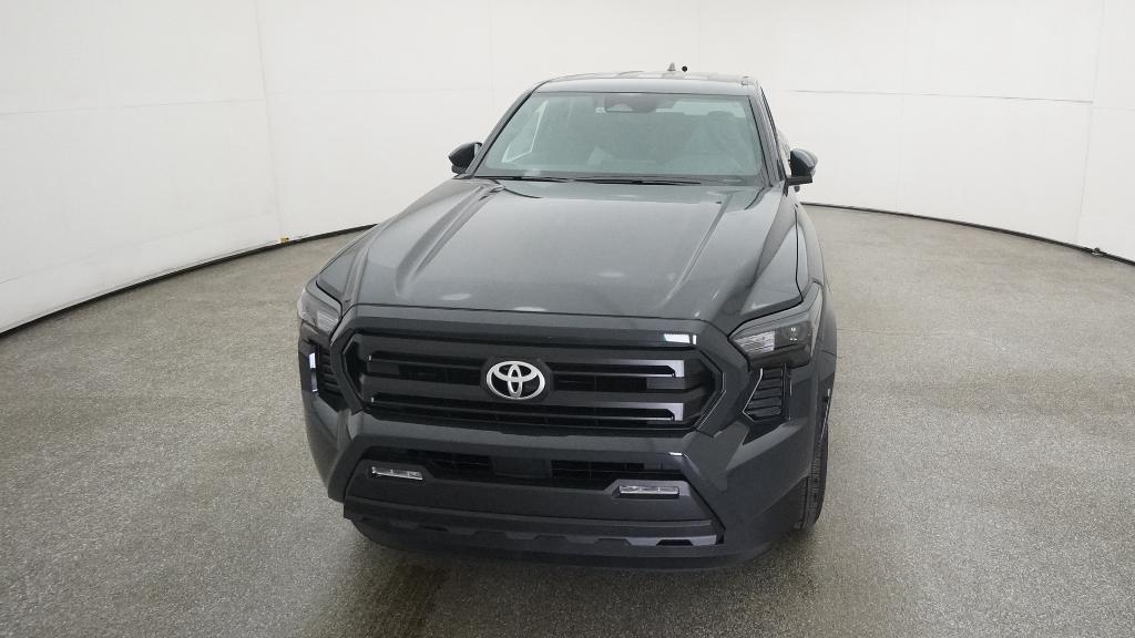2025 Toyota Tacoma SR5 Double Cab photo 2