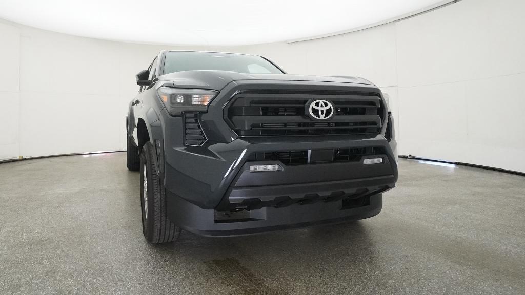 2025 Toyota Tacoma SR5 Double Cab photo 31