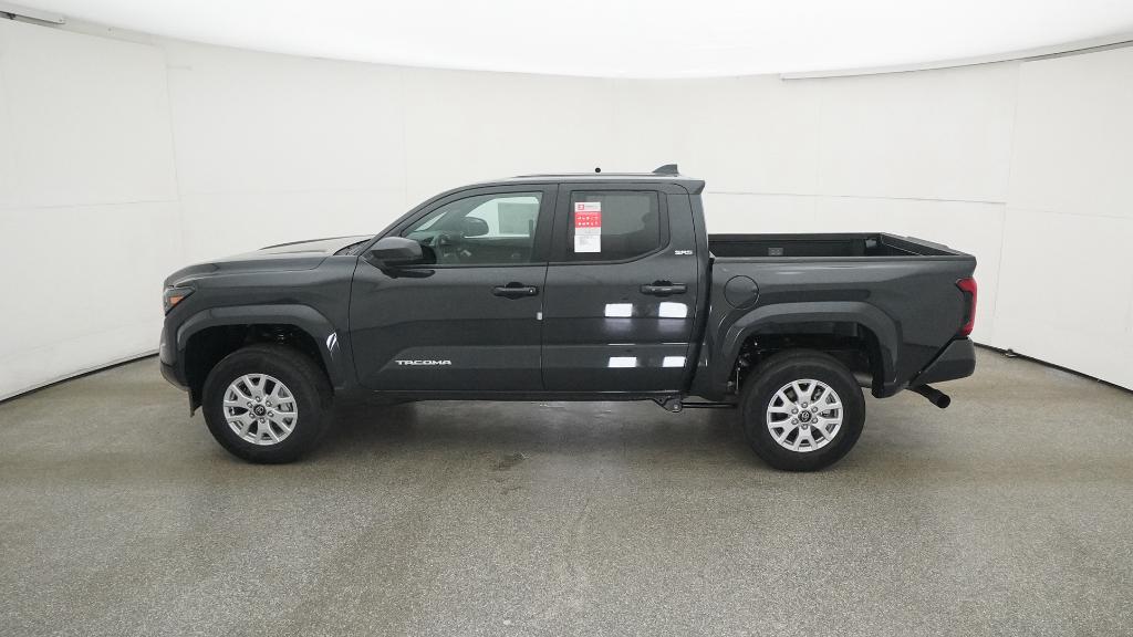 2025 Toyota Tacoma SR5 Double Cab photo 9