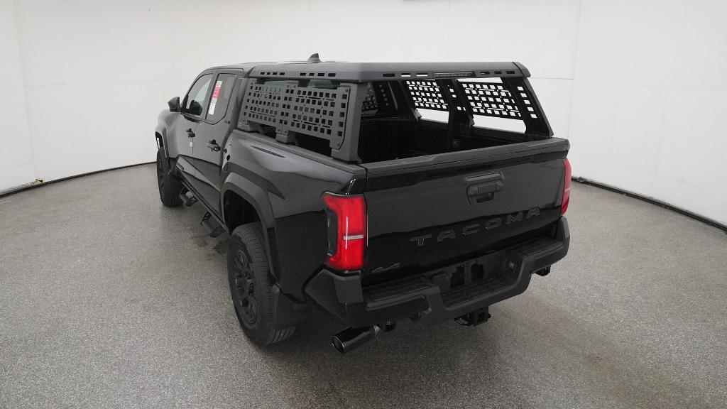 2025 Toyota Tacoma SR5 - Photo 38