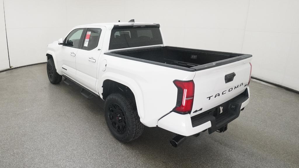 2025 Toyota Tacoma SR5 Double Cab photo 13