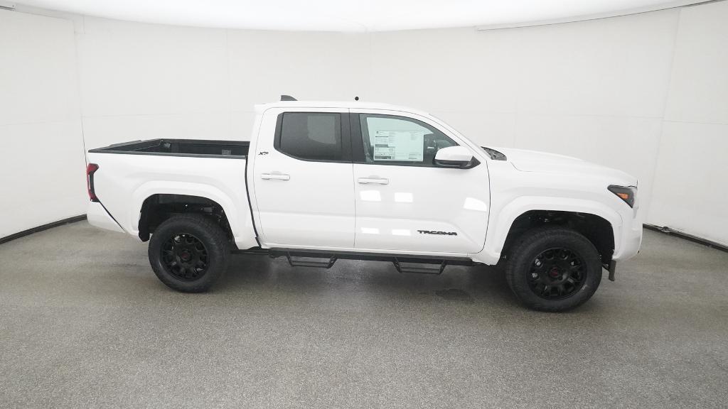 2025 Toyota Tacoma SR5 Double Cab photo 25