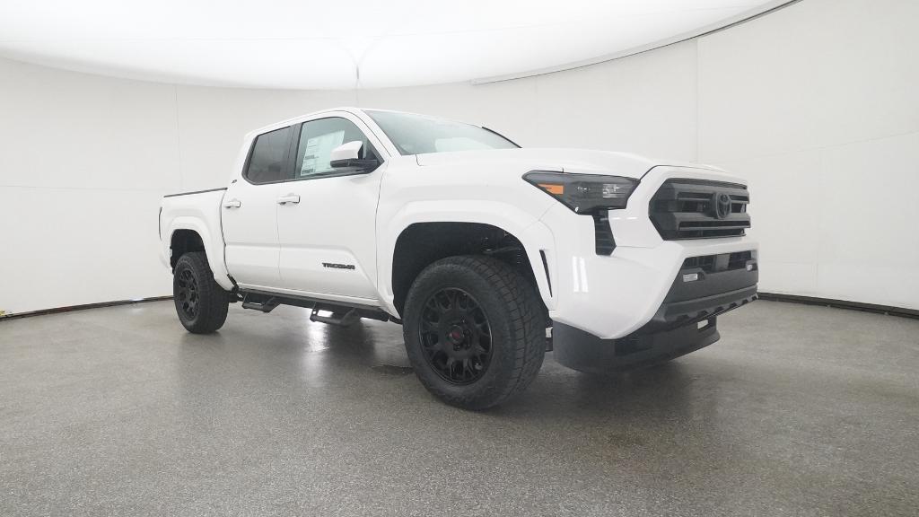2025 Toyota Tacoma SR5 Double Cab photo 30