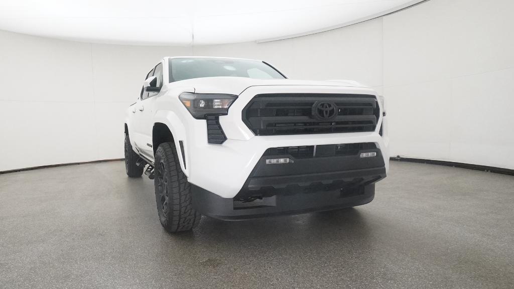 2025 Toyota Tacoma SR5 Double Cab photo 31