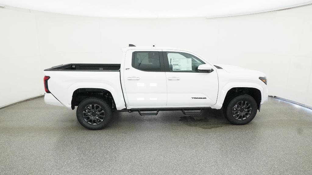 2025 Toyota Tacoma SR5 - Photo 85