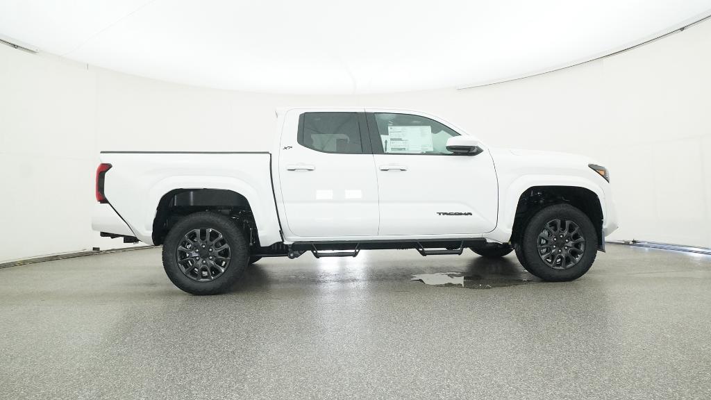 2025 Toyota Tacoma SR5 - Photo 80