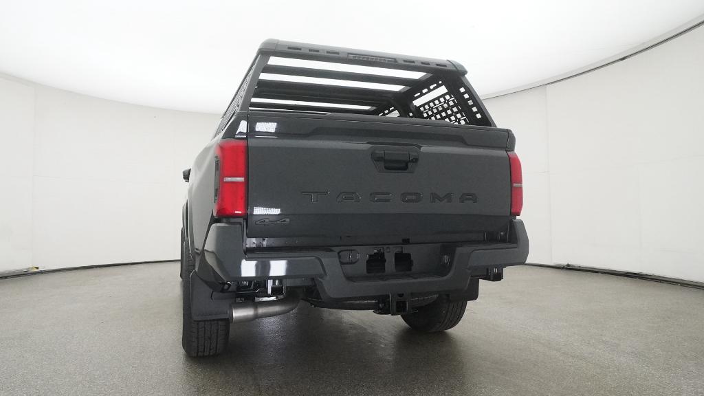 2025 Toyota Tacoma SR5 - Photo 29