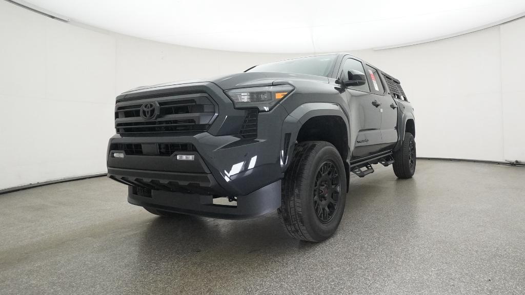 2025 Toyota Tacoma SR5 - Photo 7