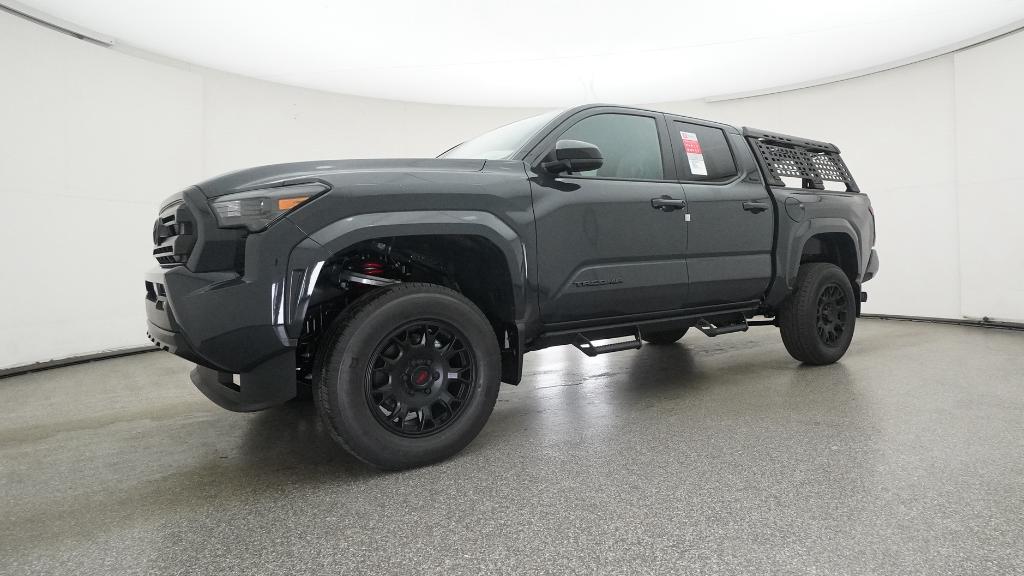 2025 Toyota Tacoma SR5 - Photo 22