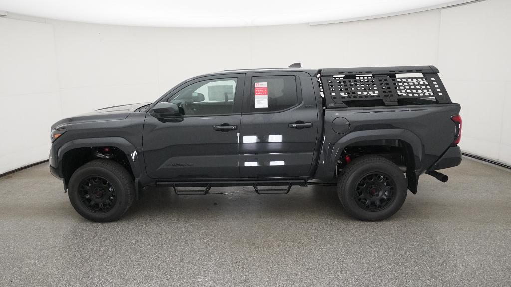 2025 Toyota Tacoma SR5 - Photo 27