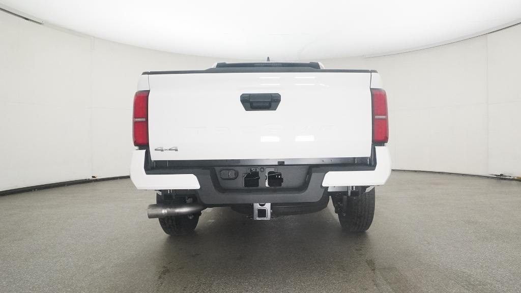 2025 Toyota Tacoma SR5 Double Cab photo 12