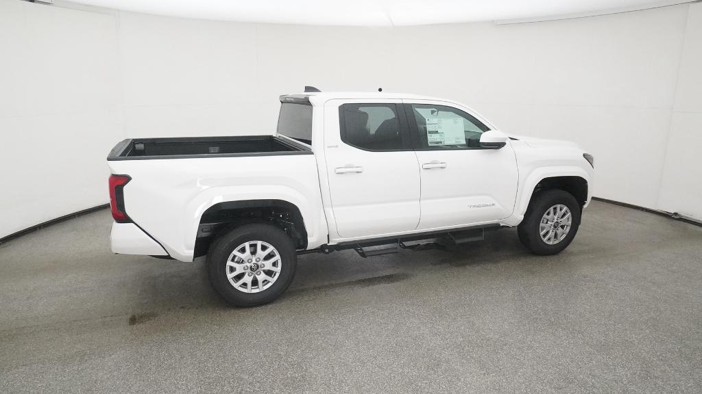 2025 Toyota Tacoma SR5 Double Cab photo 19