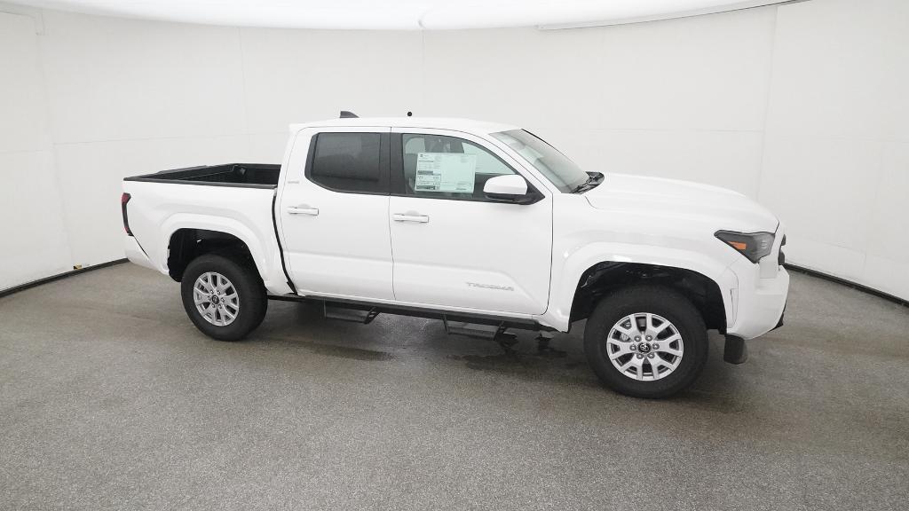 2025 Toyota Tacoma SR5 Double Cab photo 22