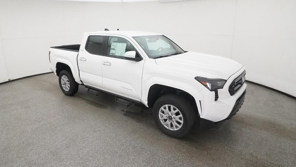 2025 Toyota Tacoma SR5 Double Cab photo 24