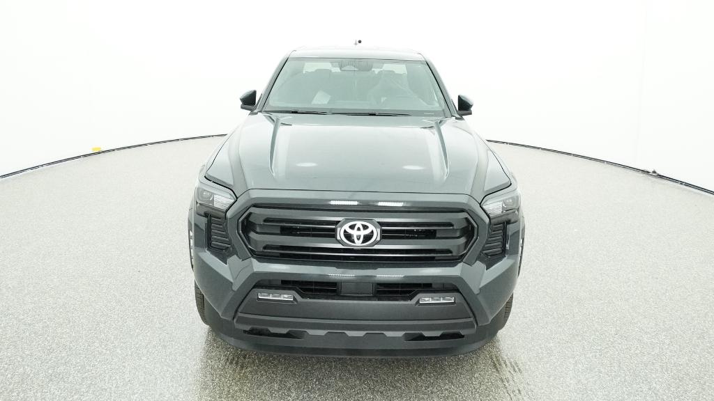 2025 Toyota Tacoma SR5 Double Cab photo 2