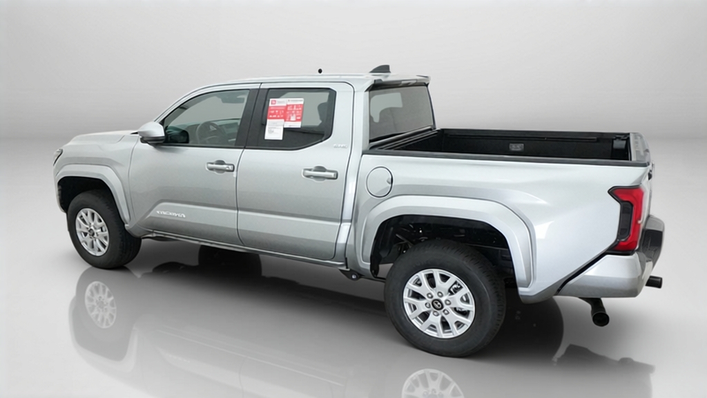 New 2026 Celestial Silver Metallic Toyota SR5 image 35