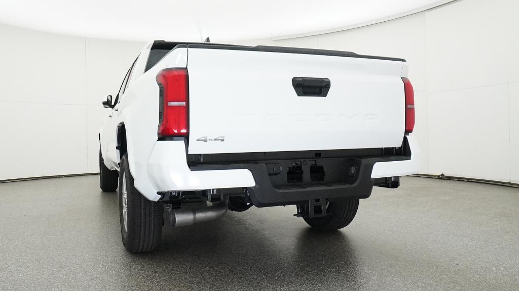 2026 Toyota Tacoma SR5 - Photo 26