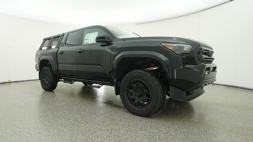 2026 Toyota Tacoma SR5 - Photo 11