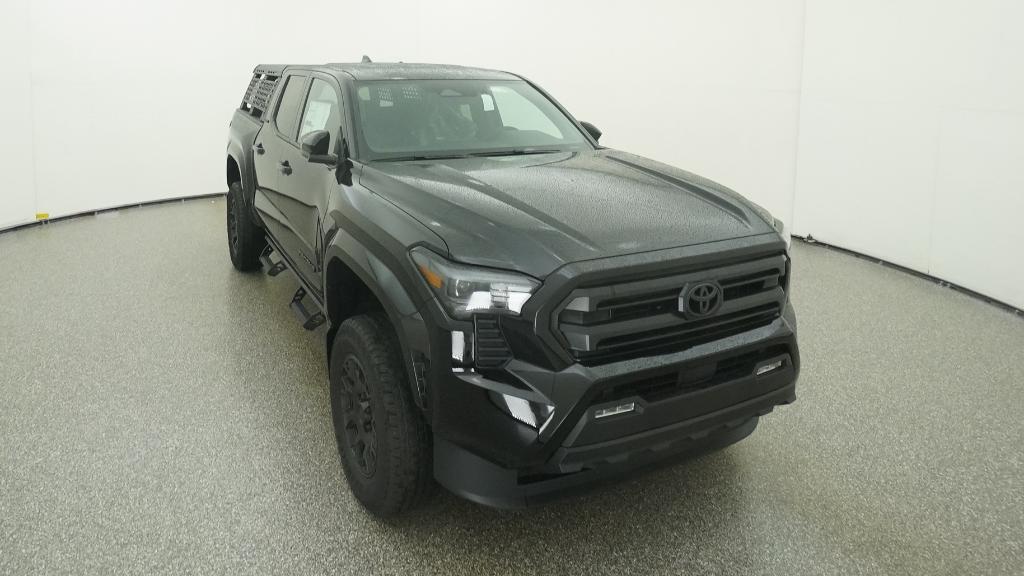 2026 Toyota Tacoma SR5 - Photo 13